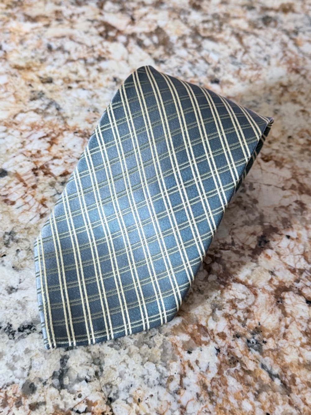 5 for $15 🌸 CLAIBORNE | Muted Green + Gold 100% Silk Tie for Men